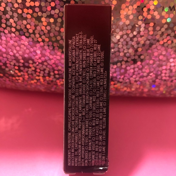 BNIB! MAC Love Me Lipstick 💄 in E For Effortless 423 - Picture 7 of 7